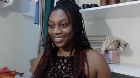 Snapshot of thenaturalgoddess chatting on November 21, 7:45 pm TheNaturalGoddess online show from November 21, 7:45 pm