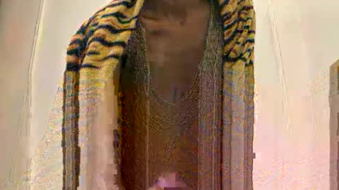 Snapshot of thenymphshow chatting on December 16, 8:52 am thenymphshow online show from December 16, 8:52 am