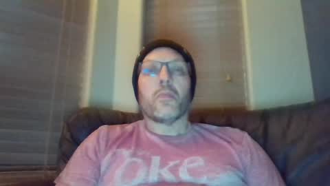 Snapshot of theo6974z chatting on May 28, 2:42 am theo6974z online show from May 28, 2:42 am