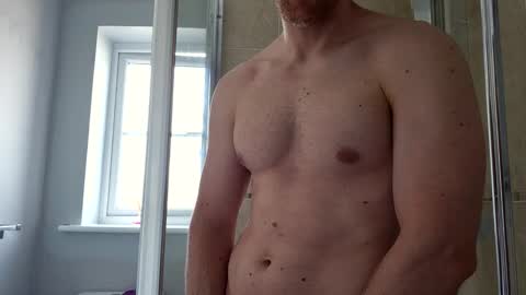 Snapshot of theone_123 chatting on June 6, 11:59 am theone_123 online show from June 6, 11:59 am
