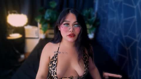 FRANCINE online show from February 5, 1:54 am