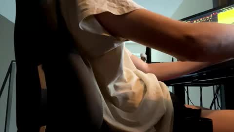 theothede19cm online show from October 17, 2:41 pm