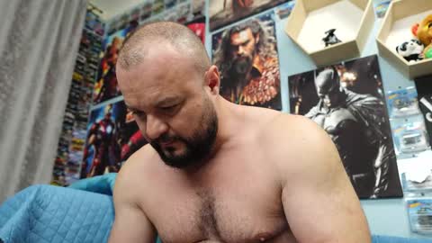 Snapshot of thephenomone chatting on November 4, 6:01 am Chris online show from November 4, 6:01 am