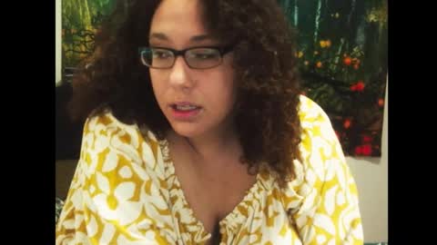 Amelia online show from November 9, 6:17 pm