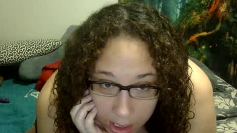 Snapshot of theplayfulbbw chatting on June 22, 5:04 am Amelia online show from June 22, 5:04 am