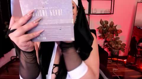 LAURA online show from March 3, 9:31 pm