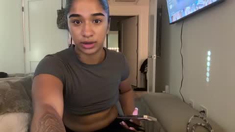 Maddy online show from June 14, 1:47 am
