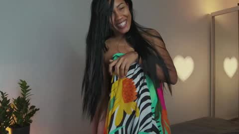 YAYA  online show from January 8, 11:54 am