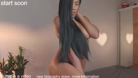 YAYA  online show from September 19, 8:16 am