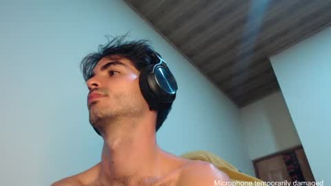 Snapshot of therazhanen chatting on July 8, 6:40 am Santiago Enrique online show from July 8, 6:40 am