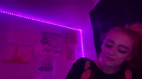 Snapshot of therealbabygofficial chatting on November 28, 6:38 am therealbabygofficial online show from November 28, 6:38 am