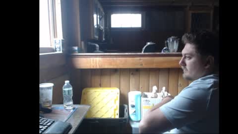 Snapshot of therealbigcheese0695 chatting on February 15, 3:50 pm therealbigcheese0695 online show from February 15, 3:50 pm