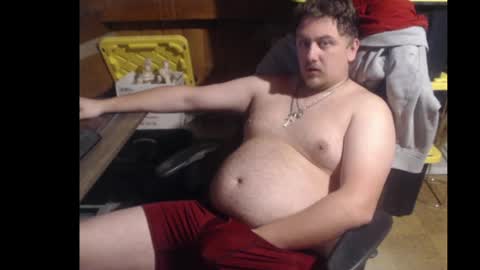 Snapshot of therealbigcheese0695 chatting on March 25, 1:33 am therealbigcheese0695 online show from March 25, 1:33 am