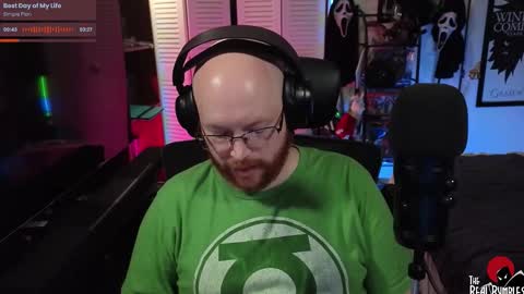 Snapshot of therealbumbles chatting on November 17, 6:46 pm Bumbles or B online show from November 17, 6:46 pm