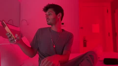 Snapshot of therealdylansdick chatting on October 8, 8:45 am therealdylansdick online show from October 8, 8:45 am