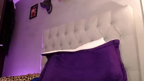 Snapshot of therealsoleil chatting on December 7, 11:34 pm therealsoleil online show from December 7, 11:34 pm