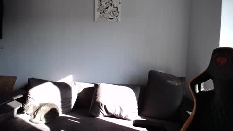 Nick   online show from September 28, 6:19 am