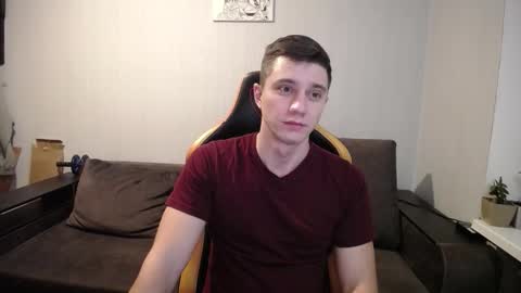 Nick   online show from November 21, 9:02 pm