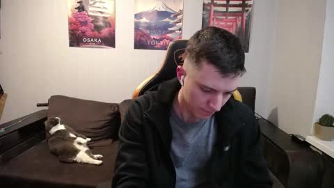 Nick   online show from April 21, 7:06 pm