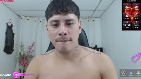 Snapshot of therockalejandro chatting on November 8, 11:58 pm therockalejandro online show from November 8, 11:58 pm