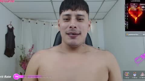 Snapshot of therockalejandro chatting on November 19, 6:19 pm therockalejandro online show from November 19, 6:19 pm