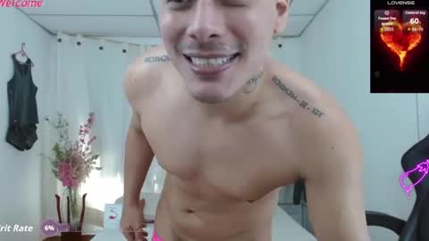 Snapshot of therockalejandro chatting on November 21, 2:49 pm therockalejandro online show from November 21, 2:49 pm