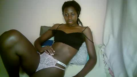 Snapshot of therry_heart chatting on September 27, 6:40 am hearty online show from September 27, 6:40 am