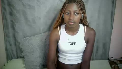 Snapshot of therry_heart chatting on December 2, 9:47 am hearty online show from December 2, 9:47 am