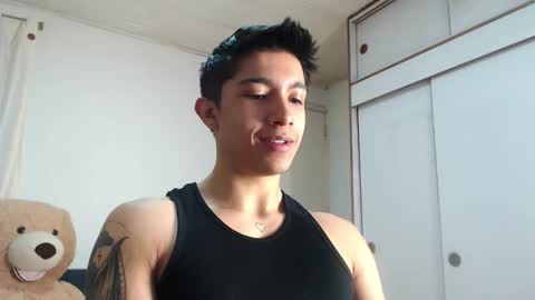thesaint_xxx online show from February 26, 8:13 am