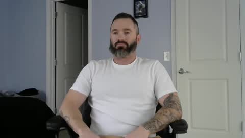 Snapshot of thesexorcist1984 chatting on December 1, 6:08 pm James online show from December 1, 6:08 pm