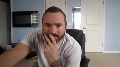 Snapshot of thesexorcist1984 chatting on February 10, 7:49 pm James online show from February 10, 7:49 pm