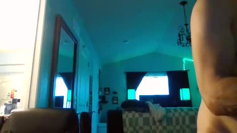 Snapshot of thesexorcist1984 chatting on October 1, 6:58 pm James online show from October 1, 6:58 pm