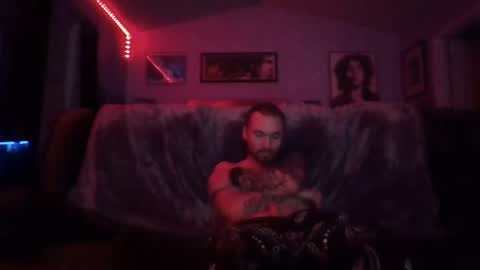 Snapshot of thesexorcist1984 chatting on October 13, 11:43 am James online show from October 13, 11:43 am