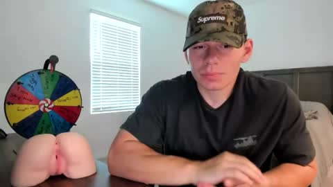 TheShortKing1 online show from March 19, 10:25 pm