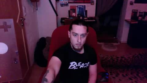 Snapshot of theshowercock chatting on October 22, 9:25 pm theshowercock online show from October 22, 9:25 pm