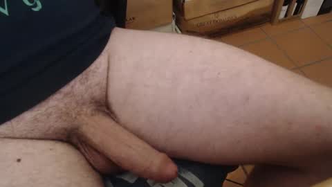 Snapshot of thesneakysqueeker chatting on March 7, 10:10 pm Peter online show from March 7, 10:10 pm