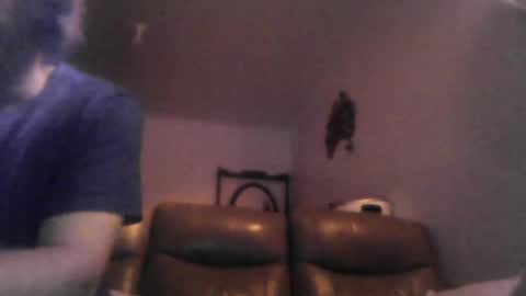 Snapshot of thestardad394997 chatting on June 29, 10:15 am thestardad394997 online show from June 29, 10:15 am