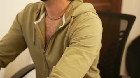 Snapshot of thetrumanshow2025 chatting on November 3, 8:54 pm thetrumanshow2025 online show from November 3, 8:54 pm