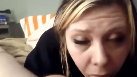 Snapshot of theunbound07 chatting on November 7, 10:15 am theunbound07 online show from November 7, 10:15 am