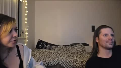 Snapshot of theunbound07 chatting on January 18, 10:30 am theunbound07 online show from January 18, 10:30 am