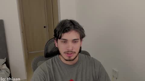 Snapshot of thiaan__ chatting on September 14, 10:09 pm thiaan__ online show from September 14, 10:09 pm