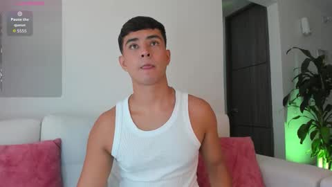 Thiago  online show from March 19, 4:00 pm