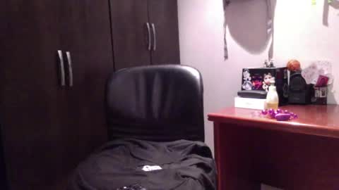 Snapshot of thiago_happy chatting on March 8, 2:55 am thiago_happy online show from March 8, 2:55 am