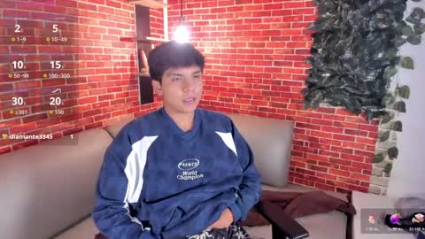 Snapshot of thiago_kozak chatting on May 7, 12:21 pm thiago online show from May 7, 12:21 pm