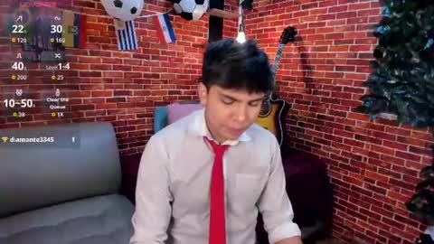 Snapshot of thiago_kozak chatting on June 23, 12:36 pm thiago online show from June 23, 12:36 pm