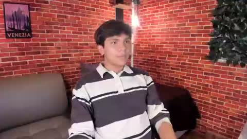 Snapshot of thiago_kozak chatting on July 20, 1:35 pm thiago online show from July 20, 1:35 pm