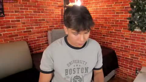 Snapshot of thiago_kozak chatting on July 27, 7:21 pm thiago online show from July 27, 7:21 pm