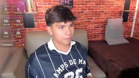 Snapshot of thiago_kozak chatting on July 28, 4:39 pm thiago online show from July 28, 4:39 pm