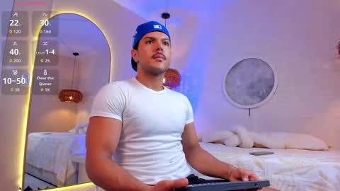 Snapshot of thiago_mercer chatting on November 5, 10:04 am Thiago online show from November 5, 10:04 am