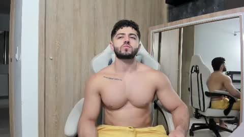 THIAGO online show from June 28, 3:01 am